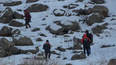 Hasan Dağı'na tırmanan 2 öğrenci dağda mahsur kaldı!