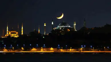 2025 Regaib Kandili ne zaman? Üç aylar ne zaman başlıyor? Diyanet 2025-2026 dini günler takvimi belli oldu!