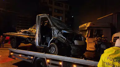 Sultanbeyli'de alkollü sürücü dehşeti: 4 yaralı