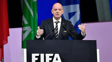 Santimetrelik ofsayt dönemi bitiyor: Infantino yeni kuralı ilk kez açıkladı!