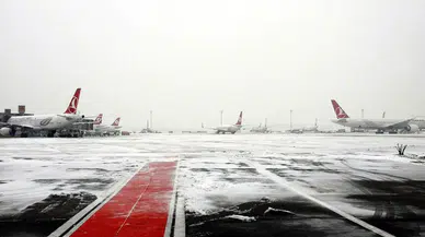 Adıyaman'da kar yağışı uçuşları etkiledi: Bazı seferler iptal edildi