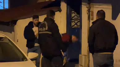 Arnavutköy'de silahlı gasp dehşeti!