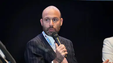 Hande Erçel'in yeni sevgilisi kim? Onur Güvenatam kimdir, Hande Erçel ile sevgili mi?