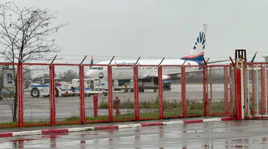 Samsun’da yolcu uçağı martı sürüsüne çarptı