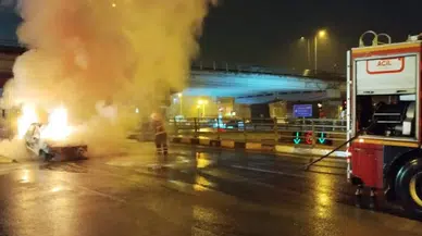 Kastamonu’da seyir halindeki otomobil alev alev yandı!