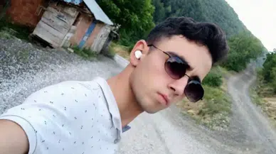 Samsun'da kestiği ağacın altında kalan genç, yaşamını yitirdi