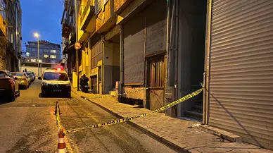 Bayrampaşa'da cam silerken düşen kadın ağır yaralandı