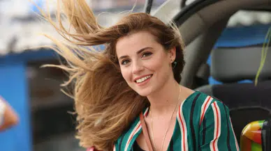 Oyuncu Ezgi Eyüboğlu kimdir? Kaç yaşında, nereli ve hangi projelerde rol aldı?