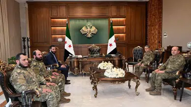 Genelkurmay Başkanı Orgeneral Bayraktaroğlu, Suriye Cumhurbaşkanı Şara ile görüştü