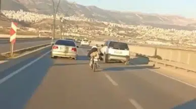 Kahramanmaraş’ta motosikletle tehlikeli hareketler kameraya yansıdı