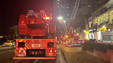 Başakşehir'de restoran yangını: Dumanlar binayı sardı