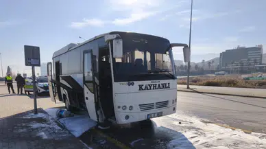 Denizli'de işçi servisi alev aldı!