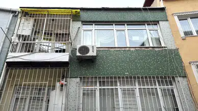 Beyoğlu'nda evlerini ilaçlatan aile fenalaştı!