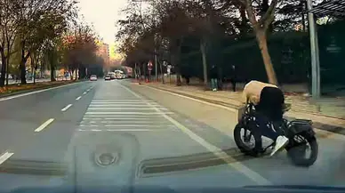 Konya’da eli cebinde bisiklet sürerken ölümden döndü