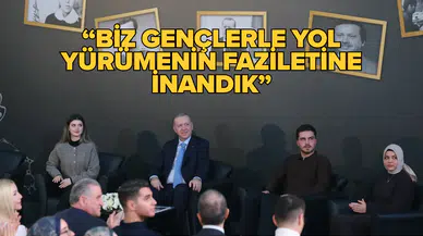 Cumhurbaşkanı Erdoğan gençlerle bir araya geldi!
