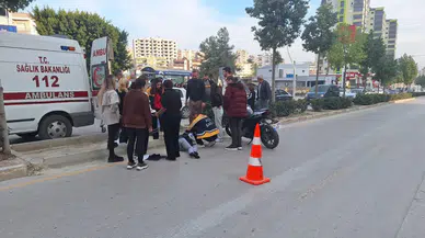 Mersin'de motosiklet 2 kadına çarptı