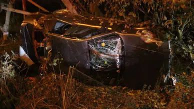 Sakarya Adapazarı'nda iki araç çarpıştı: Yaralılar var