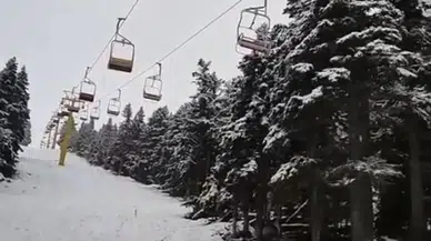 Bursa’da sarı kodlu uyarı! Uludağ’da kar kalınlığı 6 santimetreye ulaştı