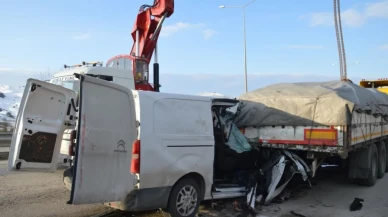 Samsun'da tır ile otomobil çarpıştı:1 ölü!