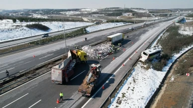 Kuzey Marmara Otoyolu'nda tır, yolcu otobüsüne çarptı!