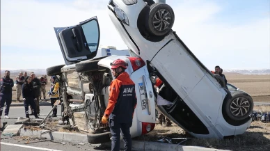 Otomobiller çarpıştı! Ölü ve yaralılar var