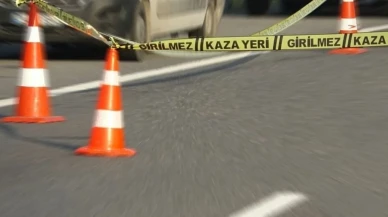 Van'da iki otomobil birbirine girdi: 6 yaralı
