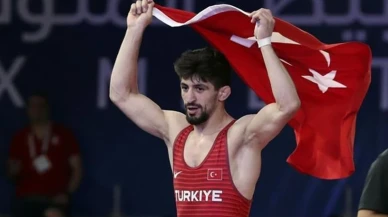 Kerem Kamal, Avrupa Güreş Şampiyonası'nda altın madalya kazandı