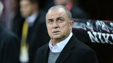 Fatih Terim çılgına döndü! Kulübede suları yere fırlattı
