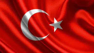 TOKİ işçilerinden kornalı, bayraklı 19 Mayıs kutlaması