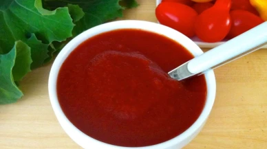 Severek tüketilen ünlü sos markasında tehlikeli bakteri! Tüm raflardan toplatılıyor