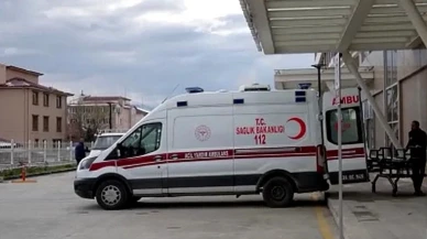 Erzincan'da korkunç kaza: Otomobil ile motosiklet çarpıştı! 1 ölü