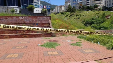 Kahramanmaraş'ta 17 yaşındaki genç kanlar içinde kaldı!