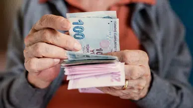 Ev hanımlarına emeklilik hakkının detayları belli oldu!