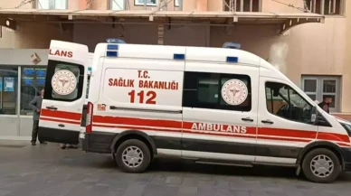 Antalya'da otomobil direğe çarptı: 1 ölü