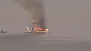 Tuzla marinadaki tekneleri alevler sardı!