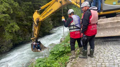 Trabzon'da dereye düşen çocuk bulundu mu?