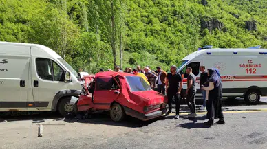 Erzurum'da katliam gibi kazada ölü ve yaralılar var!