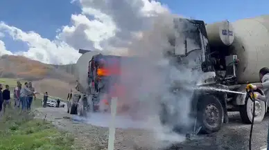 Erzurum'da beton mikseri alev aldı!