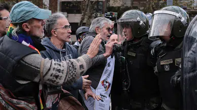 Zam isteyen emeklilerden maaş protestosu: Çok sayıda kişi yaralandı!