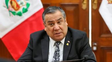 Peru Başbakanı Adrianzen istifa etti!