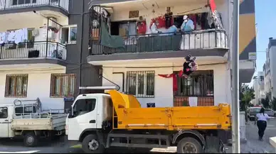 Aydın’da aynı ev yine çöple doldu: 3 kamyon atık tahliye edildi