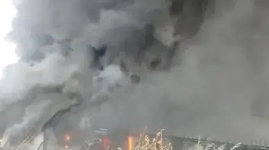 İşçilerin kaldığı konteynerler küle döndü!