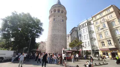 Galata Kulesi'nde intihar vakası!