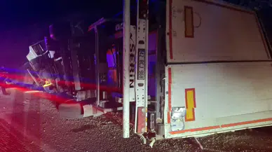 Bozüyük’te beyaz eşya yüklü çekici devrildi: 1 ölü, 1 yaralı