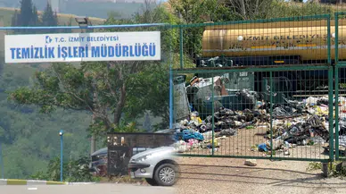 İzmit Belediyesi Temizlik İşleri Müdürlüğü çöplüğe döndü