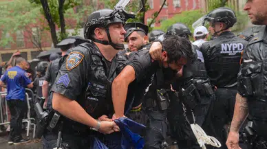 New York'ta düzensiz göçmenlere destek protestoları: 65 gözaltı