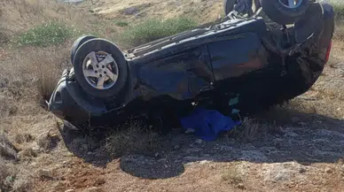 Gece yarısı şarampole düşen otomobilin sürücüsü sabah ölü bulundu