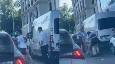 Beyoğlu'nda kadın yolcu dehşeti: Takside sigara içti, şoföre saldırdı!