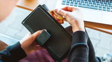 75 yaşındaki kadın aşk tuzağına düştü: 3,5 milyon lira dolandırıldı!