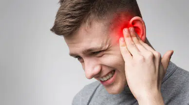 Bu belirtileri yaşayanlar dikkat! Kulak zarınız yırtılmış olabilir